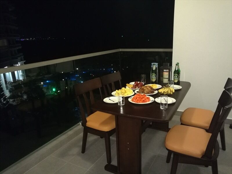 Wong Amat Tower - 65 Sqm 1 Bedroom Pattaya