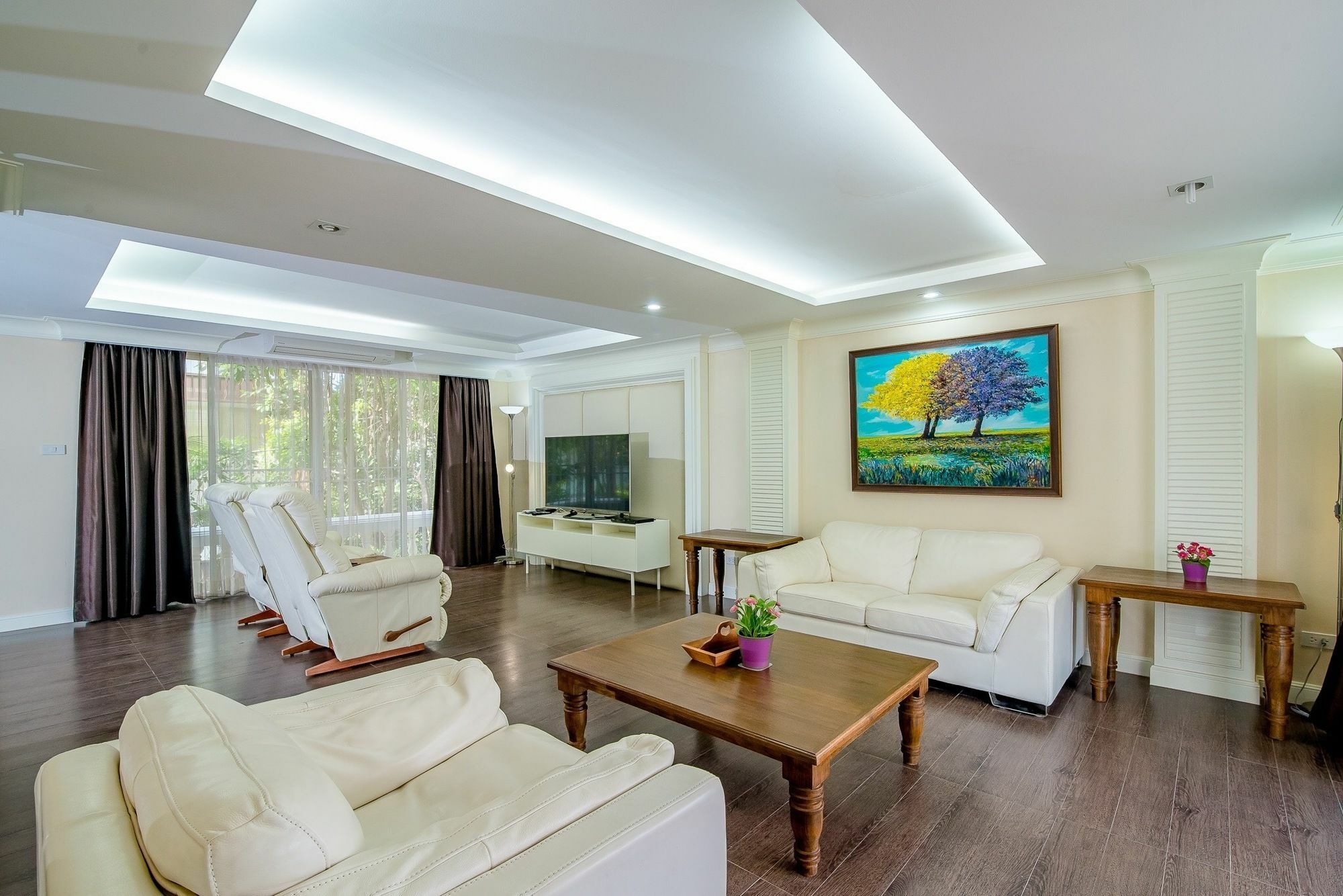 Baan Suksamran Villa *