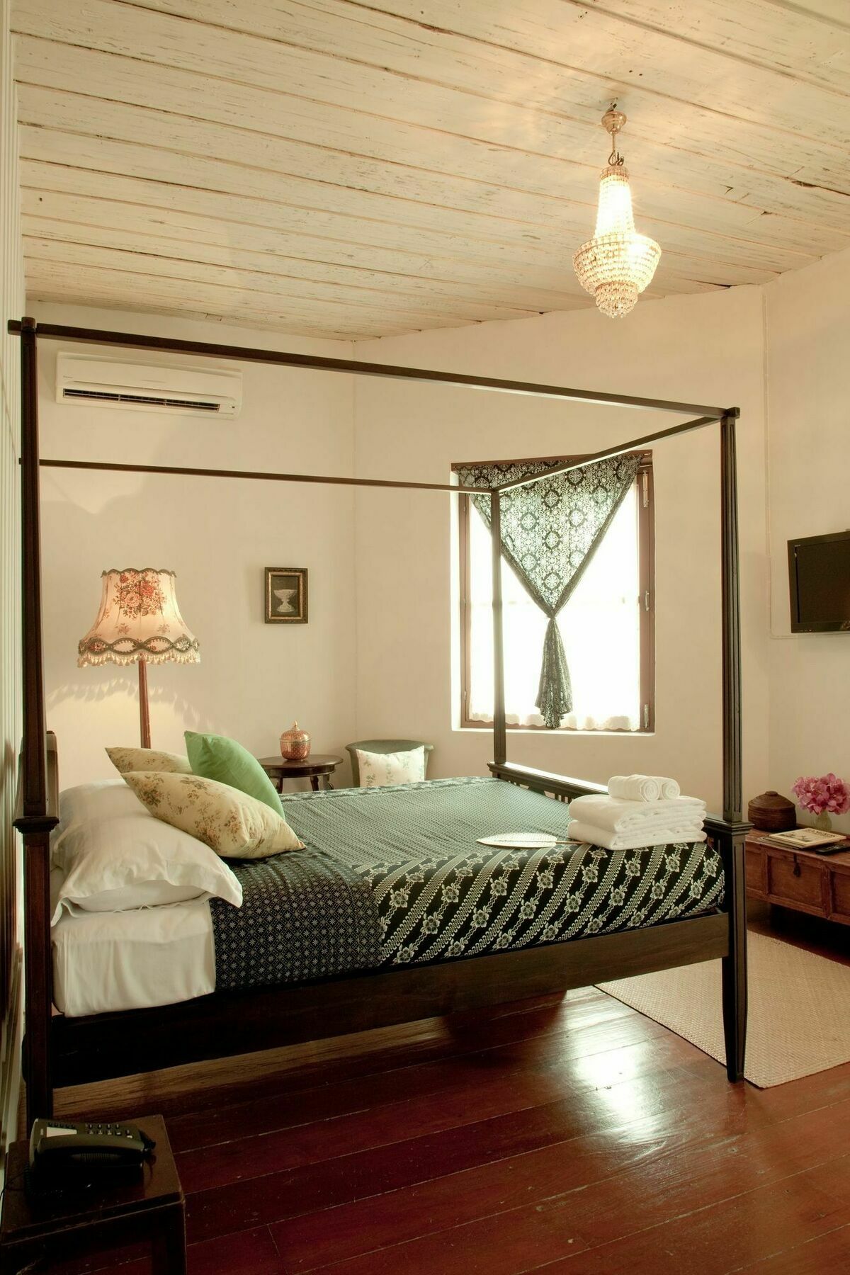 Hotel The Asadang 3*