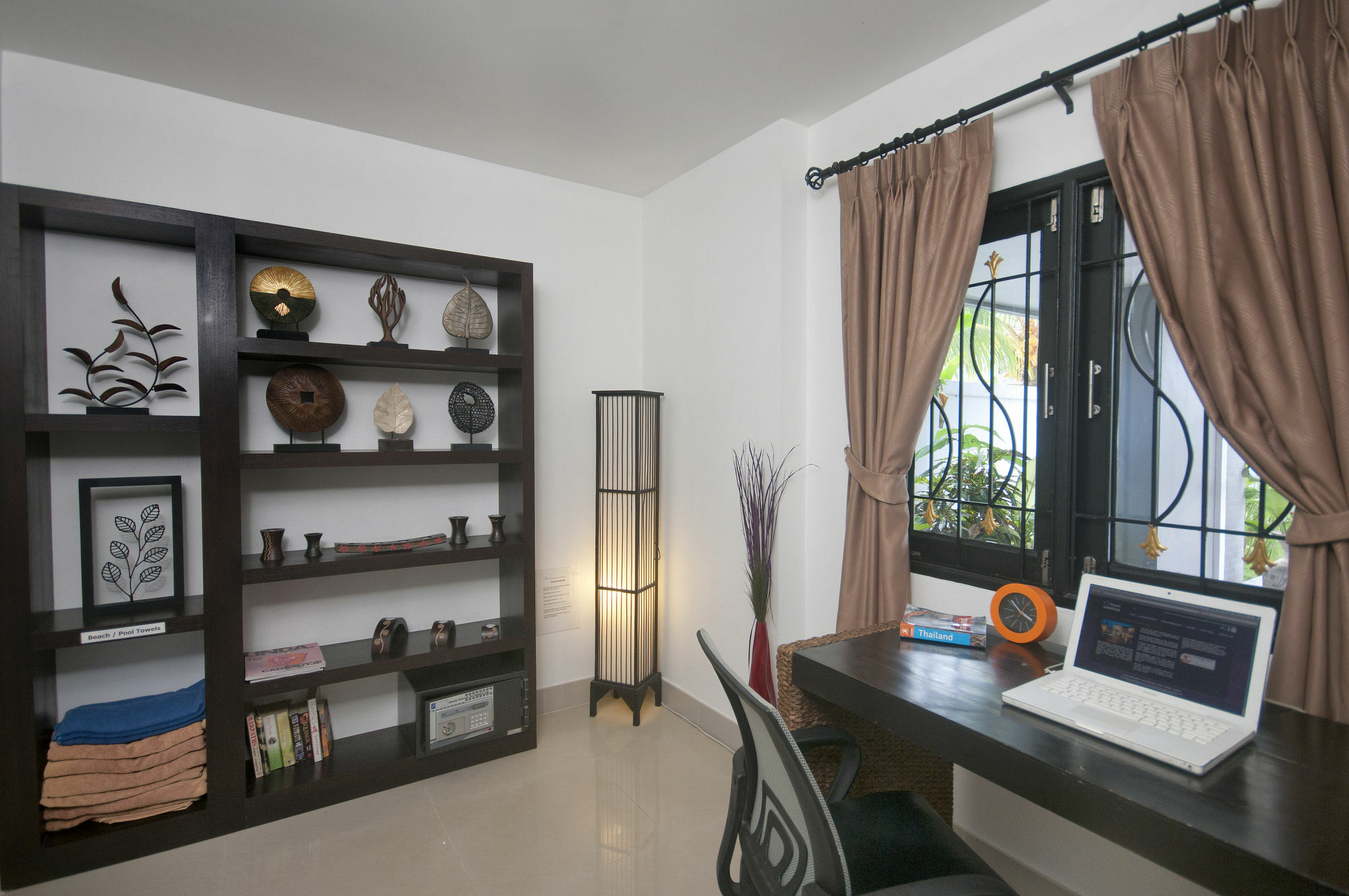 Baan Santhiya 4 Villa