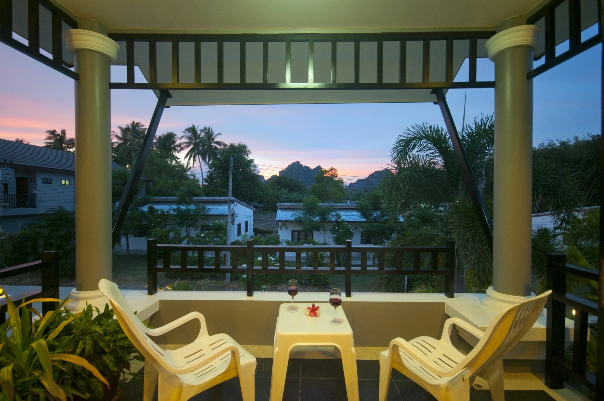 Baan Santhiya 4 Krabi