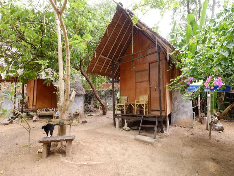 Holiday park Ozone Huts 2*