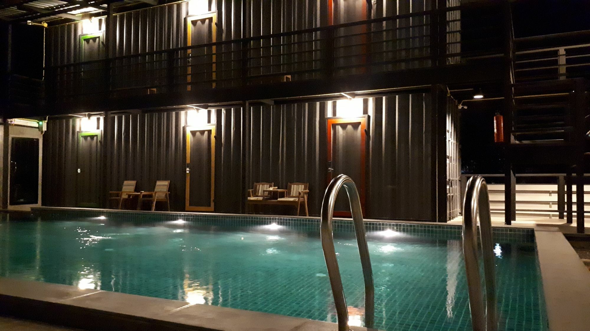 Na-tub Hostel *