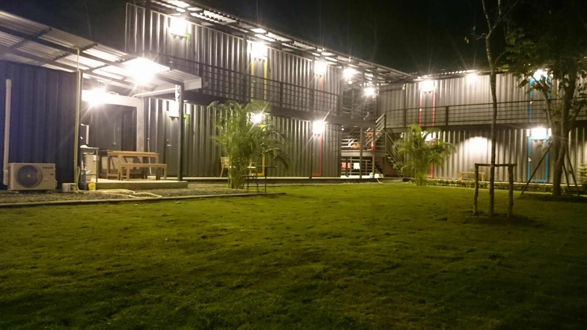 Na-tub Hostel Baan Tai