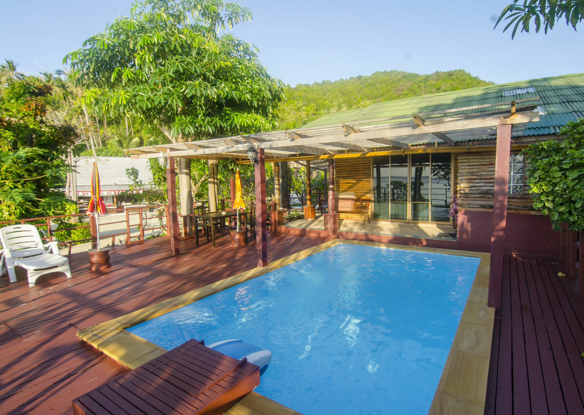 Haadlad Prestige & Resort 3*