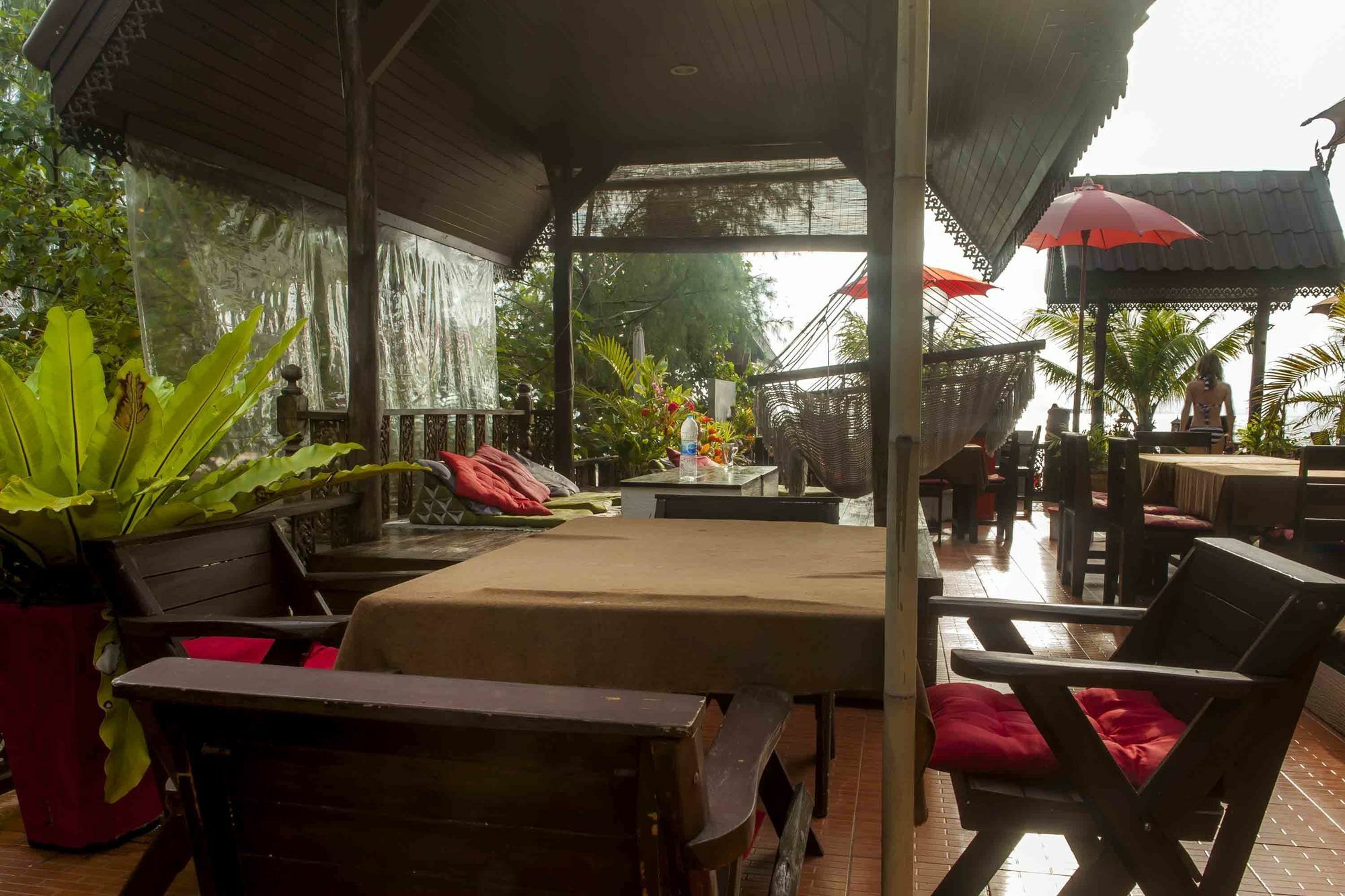 Phangan Cove 3* Srithanu