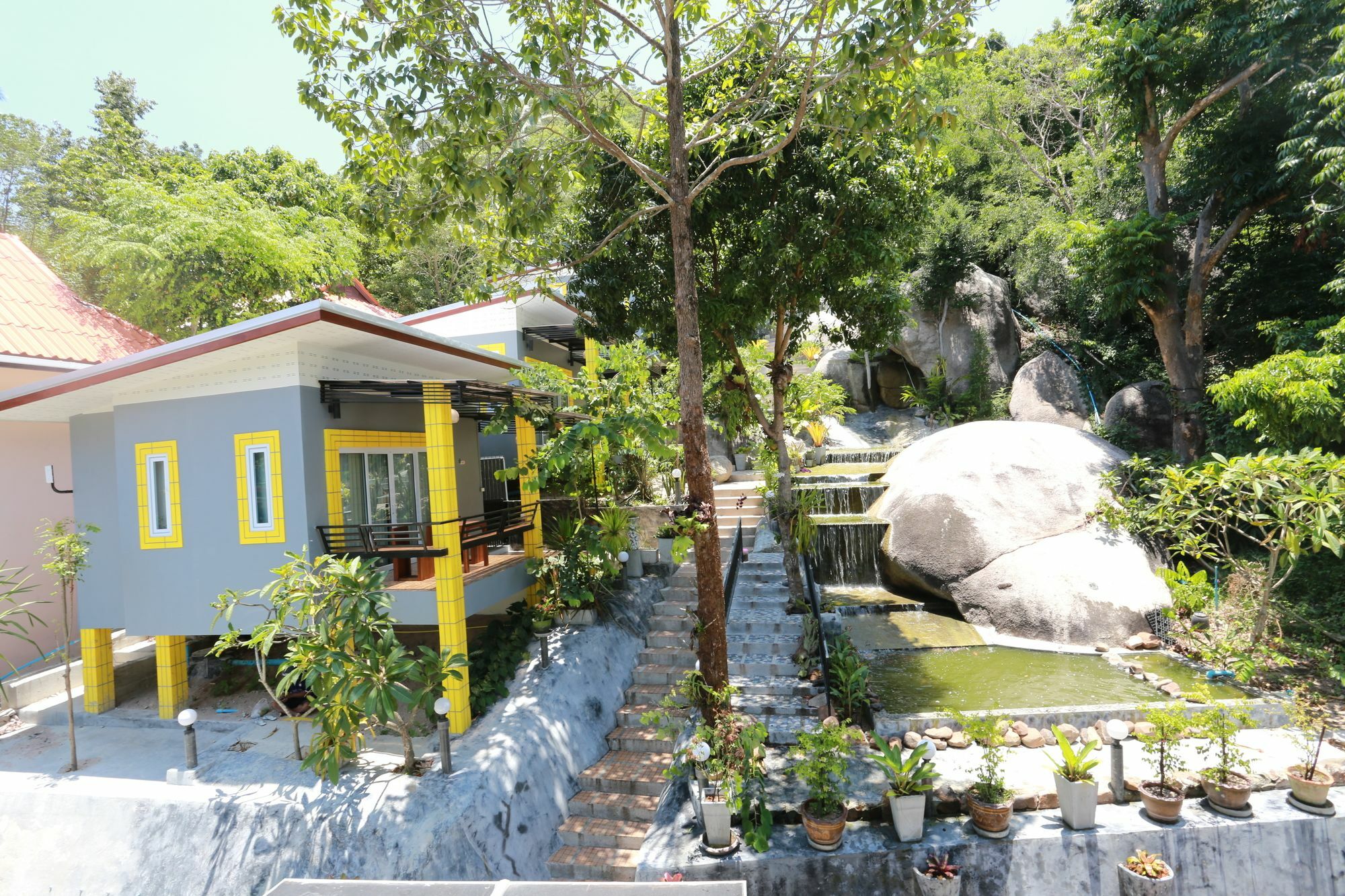 Hotel Greenery 3*