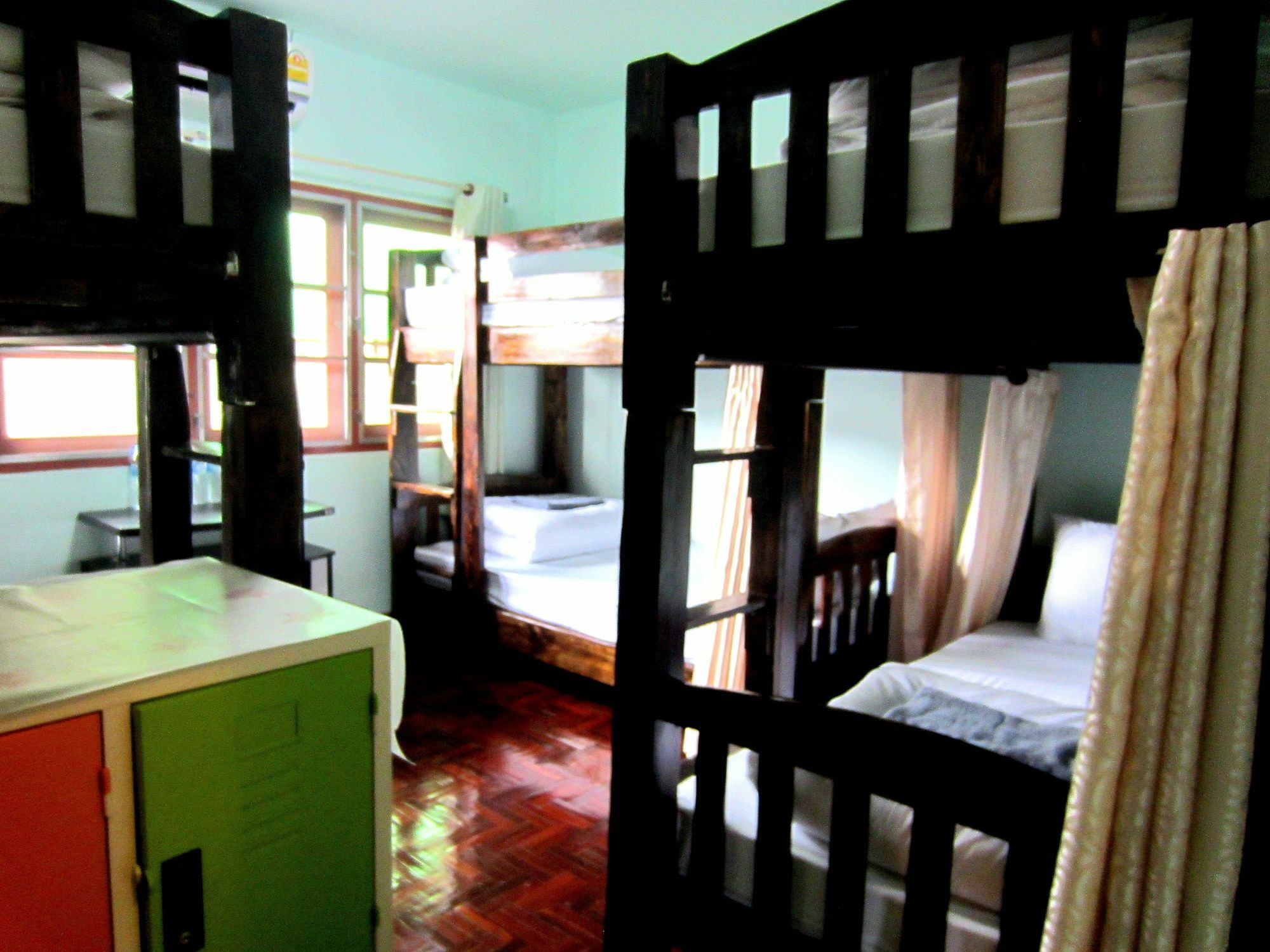 Hostel Sakura House Chiang Mai