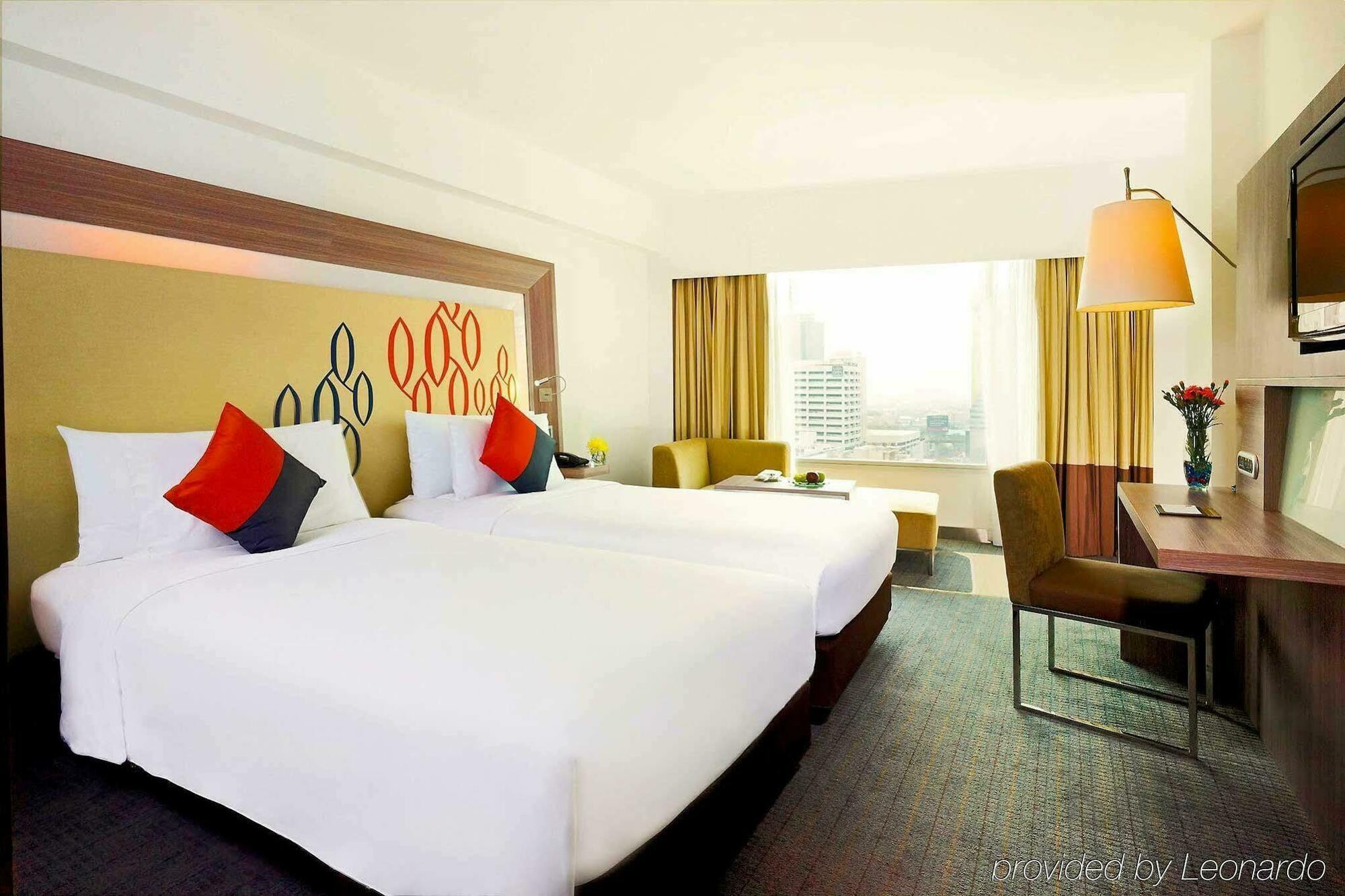 Hilton Garden Silom Hotel Banguecoque