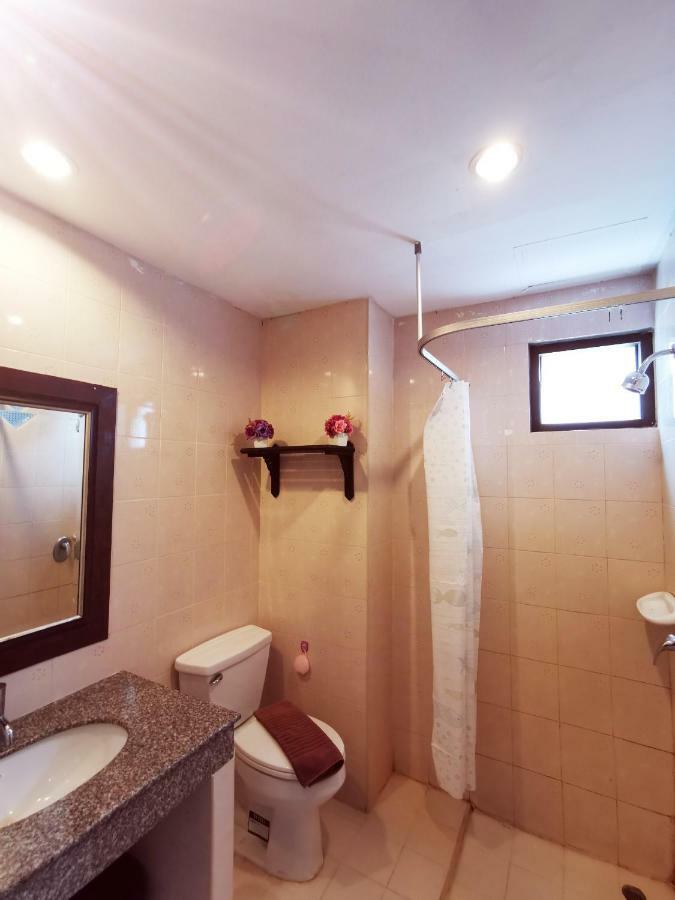 New Life Phuket Classic Hotel 3*