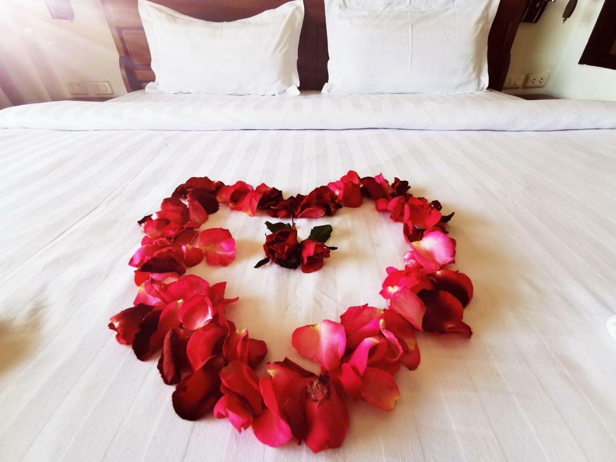 New Life Phuket Classic Hotel