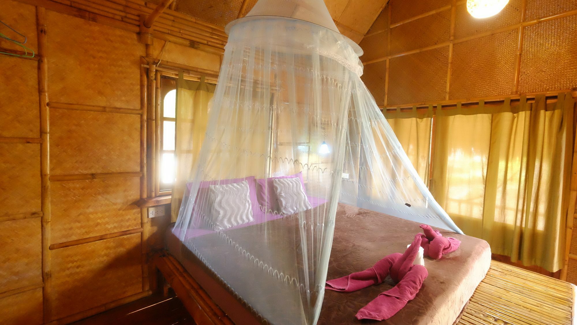 Lanta Sunmoon * Koh Lanta