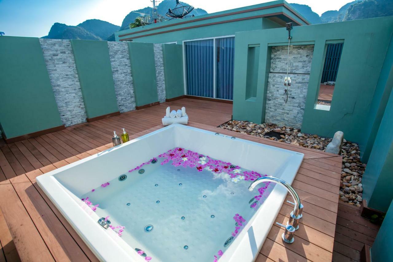 Hotel Harbour View Hotel-sha Extra 4*