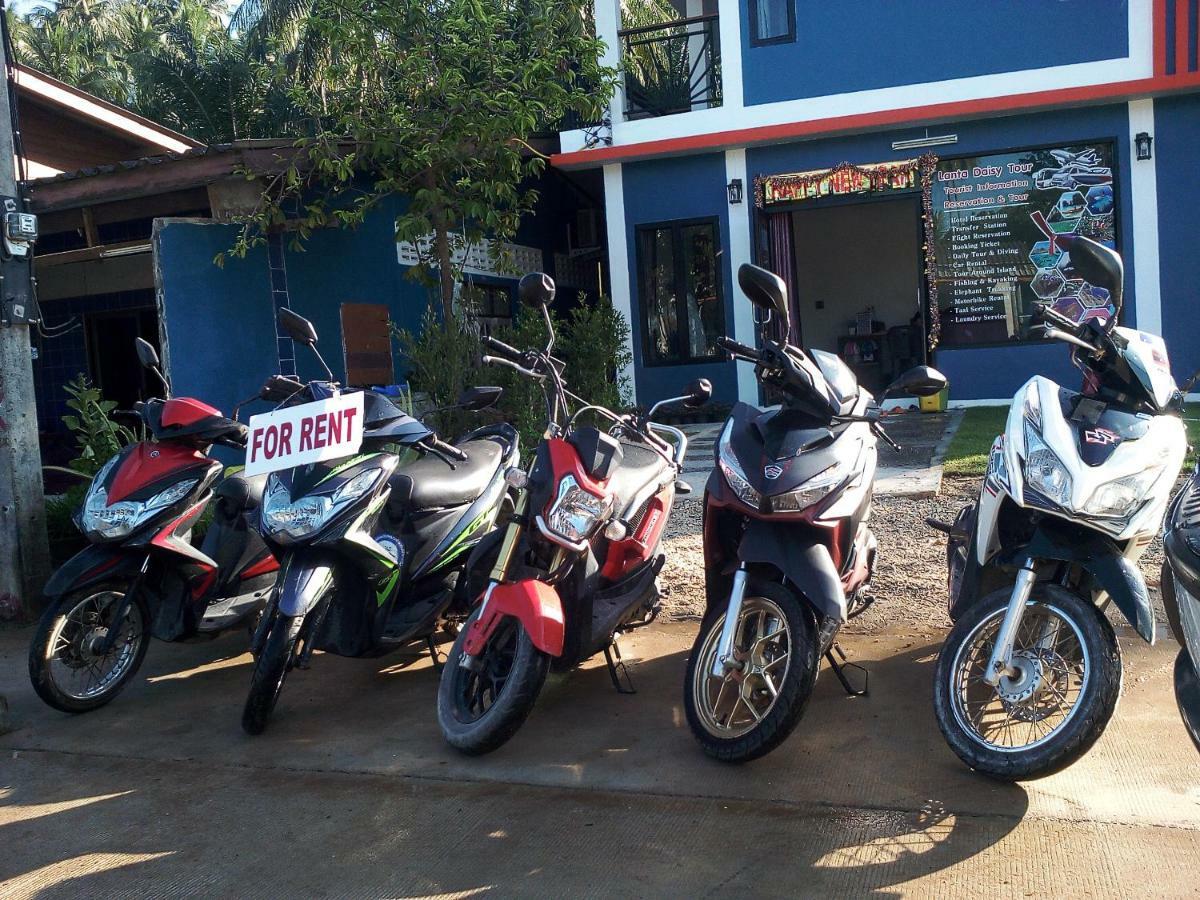 Lanta Daisy Koh Lanta