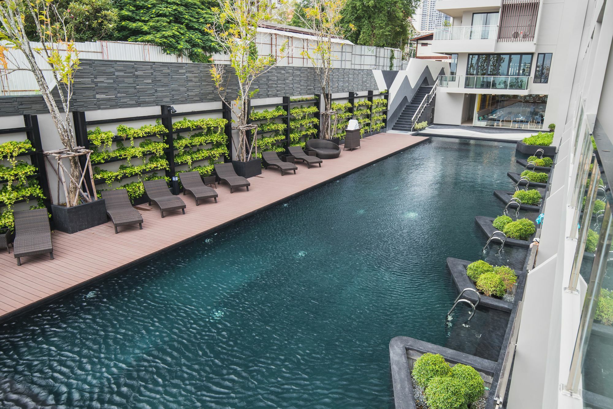 Hotel Golden Tulip Beachfront