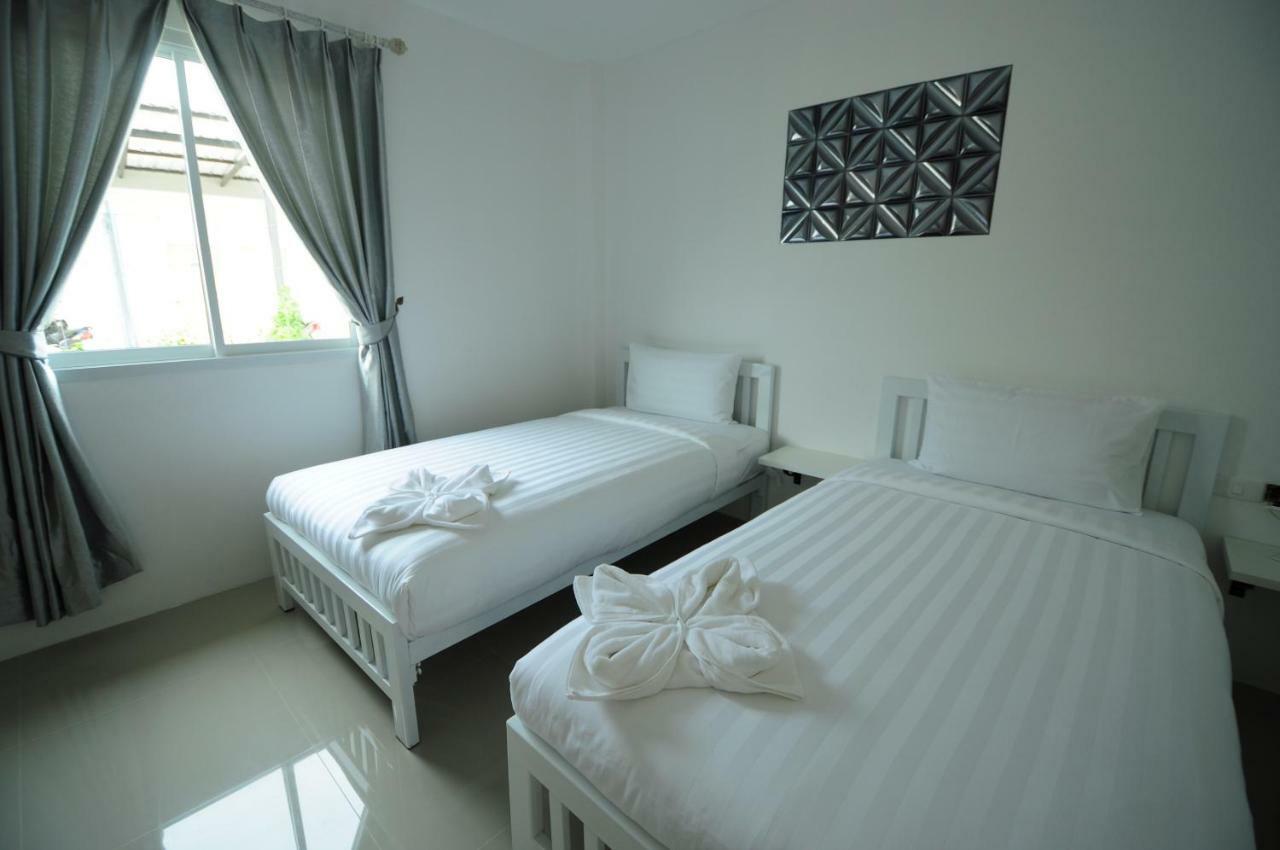 Montara And Korat Hotel