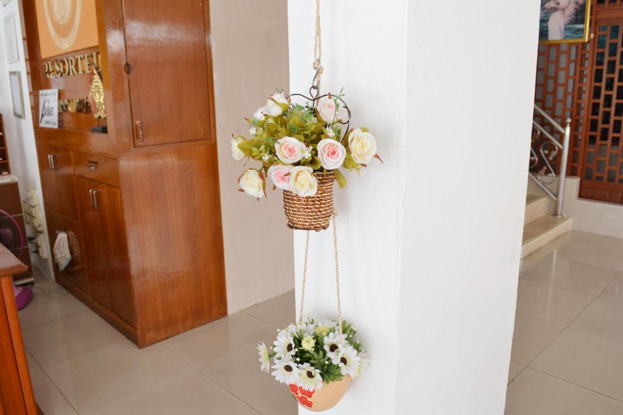 New Life Phuket Classic Hotel