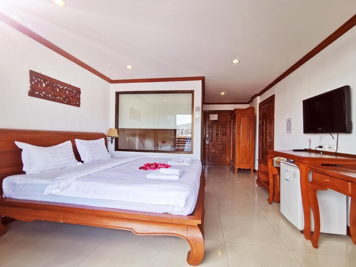 New Life Phuket Classic Hotel 3*