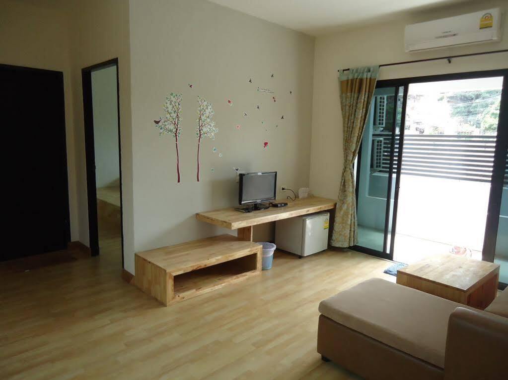 Pensão Pine Krabi