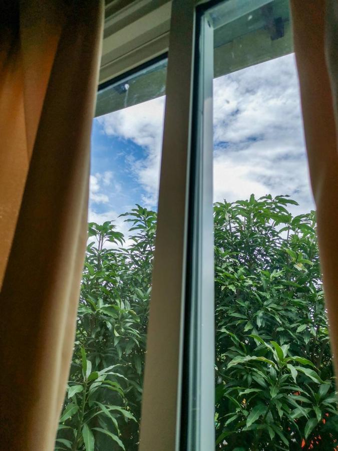 Guest house Suan Nopparat Suan Phueng
