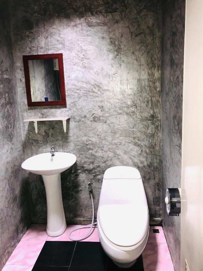 Rimsuan House Guest house 2*