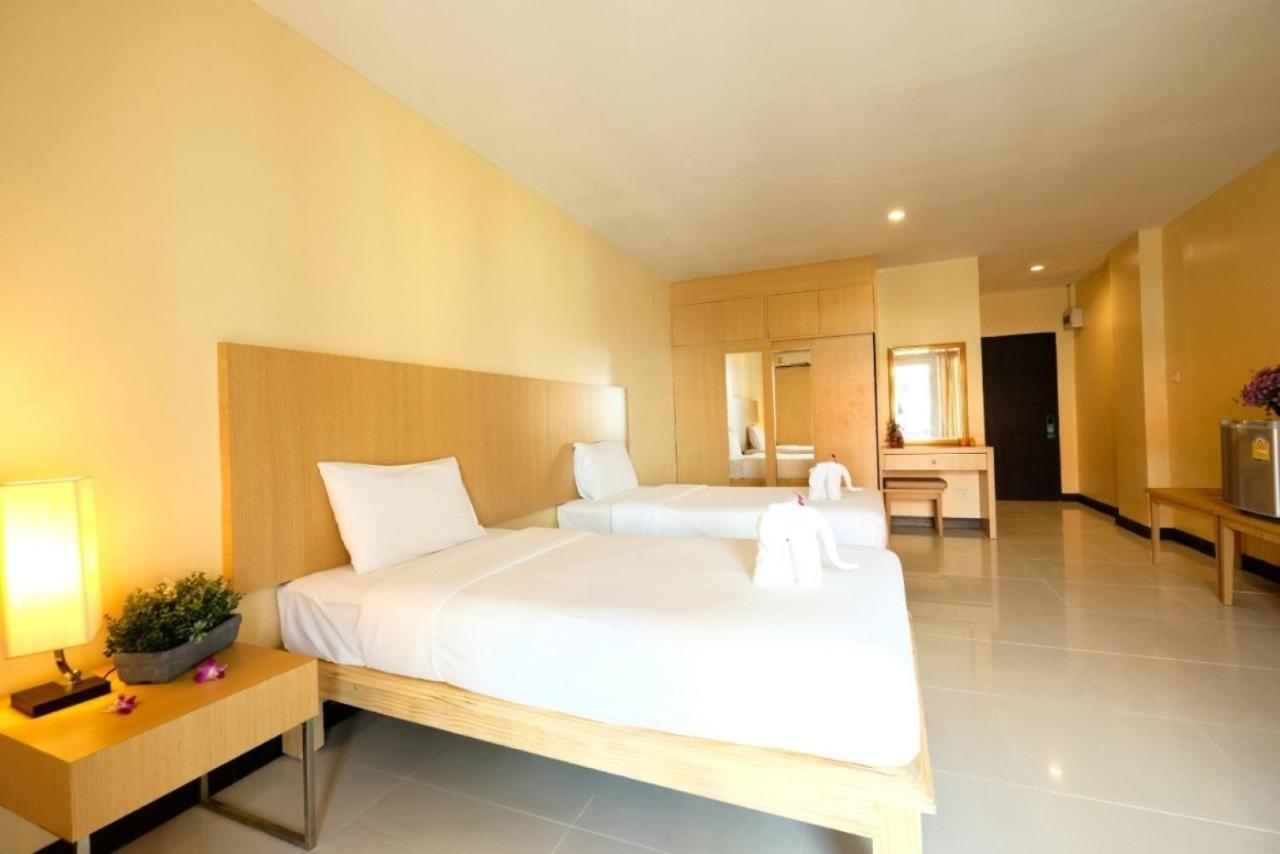 Plaza Hotel 3*