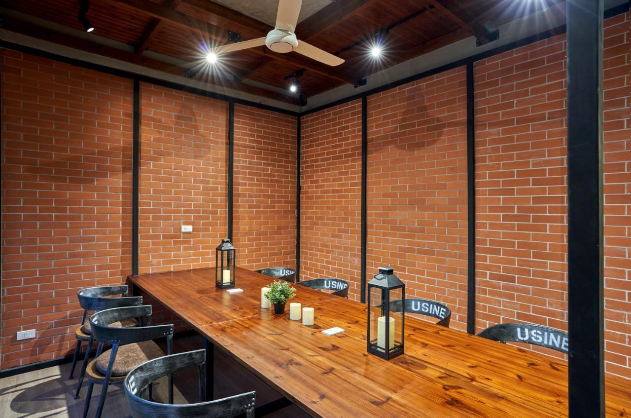 P2 Wood Loft Hotel