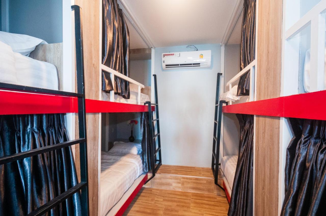 Hostel So Good *