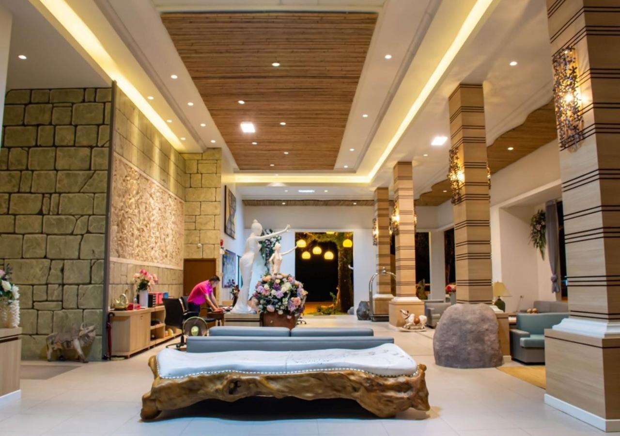 Cha-cha Krabi Beachfront Hotel 4*