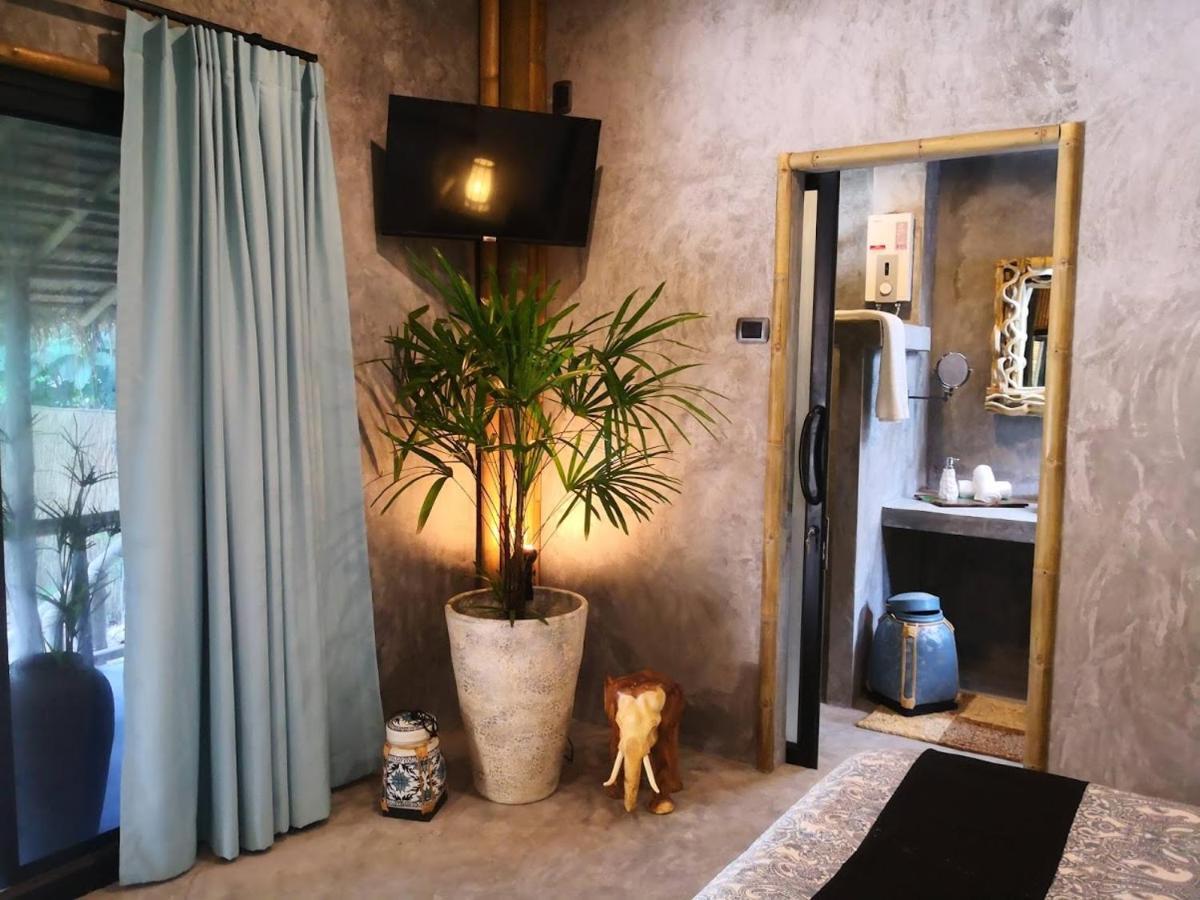 The Lazy 4* Koh Lanta
