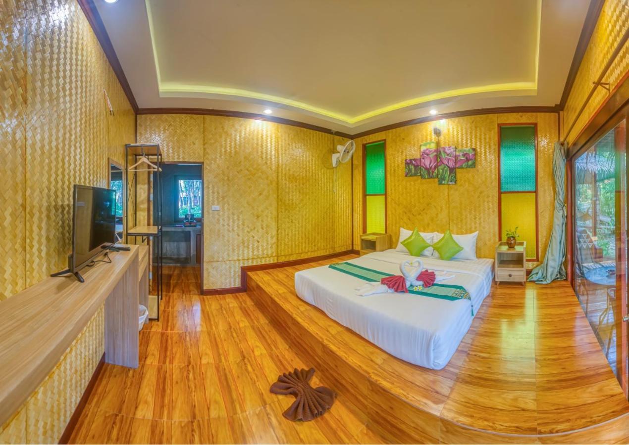 Guest house Baan Suan 2*