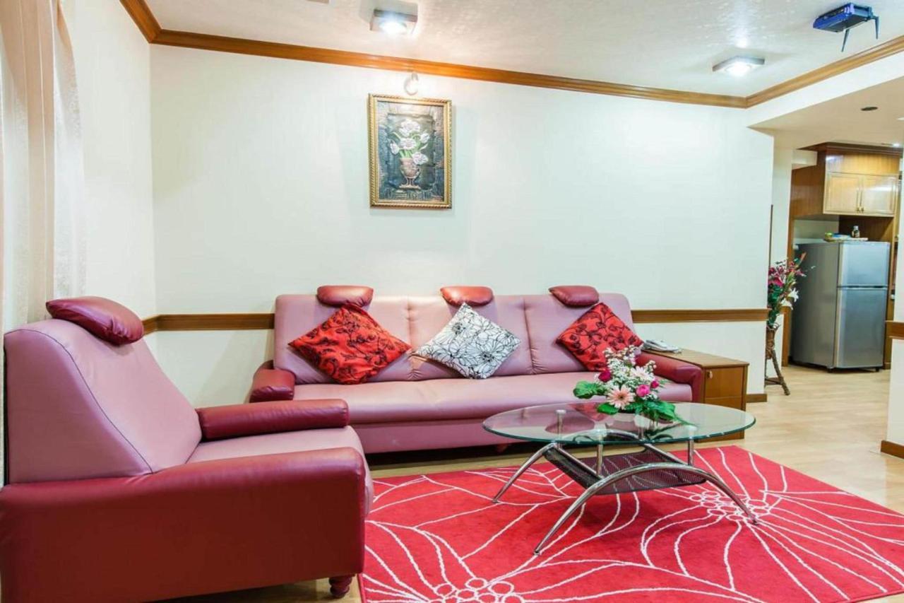 Oyo 796 Paradise Sukhumvit Hotel 3*