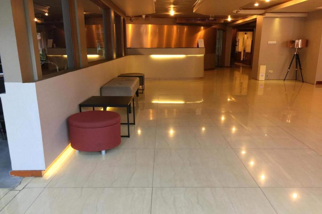 Oyo 796 Paradise Sukhumvit Hotel 3*